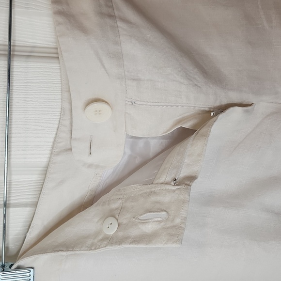 Ann Taylor Loft lined white linen capris split tie hem - Picture 4 of 5
